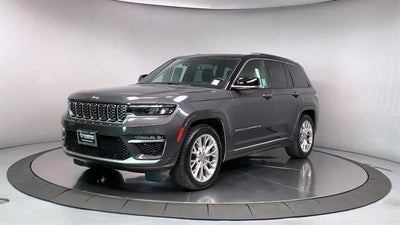 2022 Jeep Grand Cherokee Summit