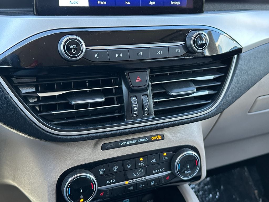 2022 Ford Escape SE