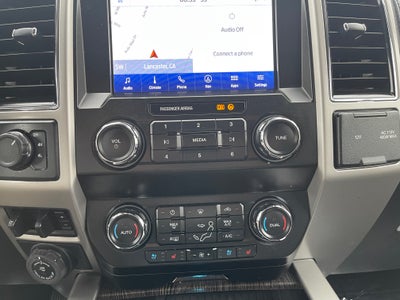 2020 Ford Super Duty F-350 DRW 4x4 Lariat 4dr Crew Cab 8 ft. LB DRW Pickup