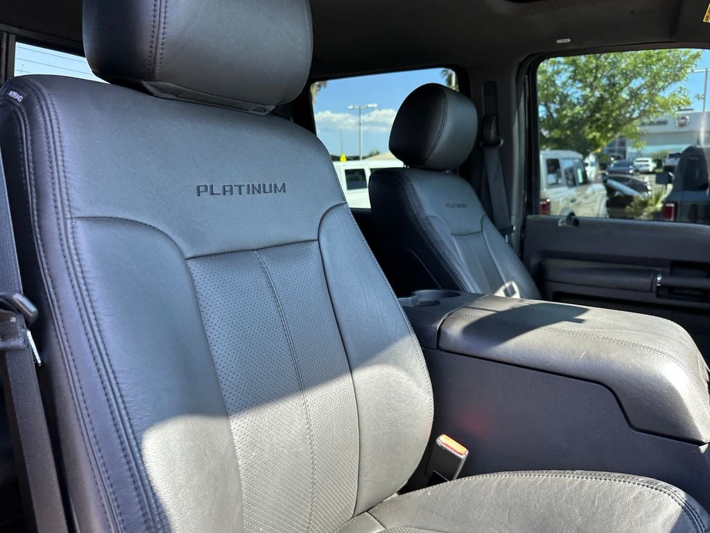 2016 Ford F-350SD Platinum DRW