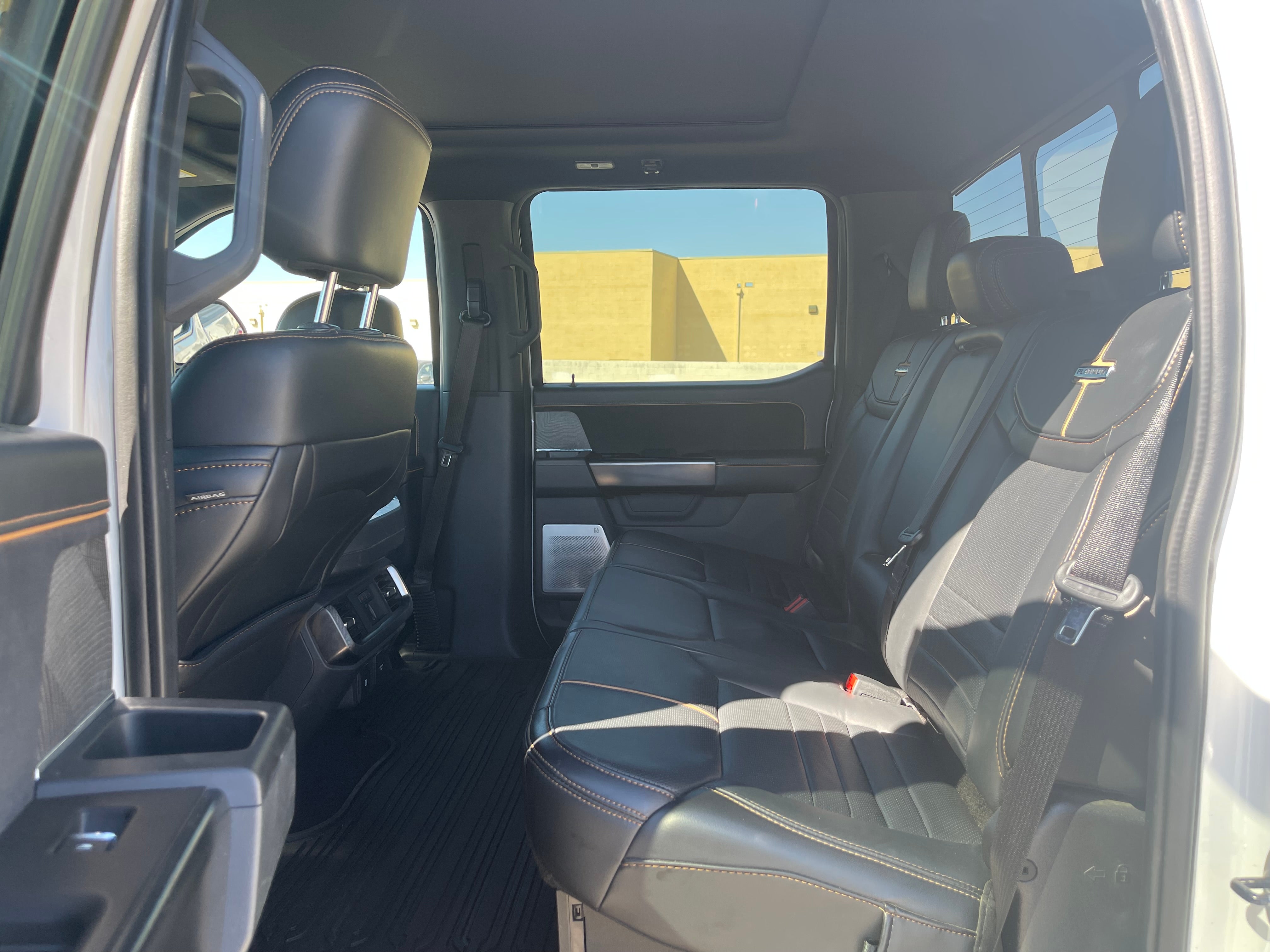 2022 Ford F-150 Platinum