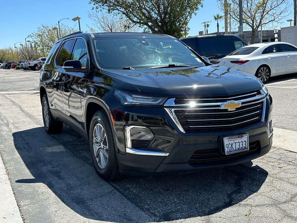 2023 Chevrolet Traverse LT Cloth w/2FL