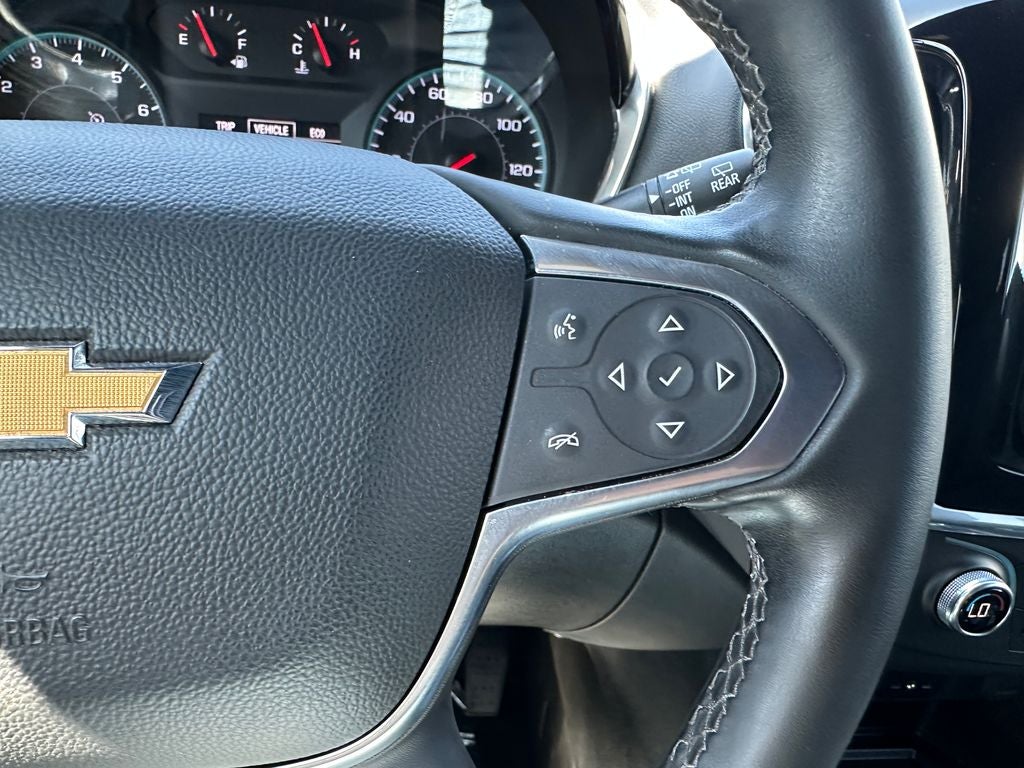 2023 Chevrolet Traverse LT Cloth w/2FL