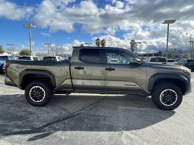 2025 Toyota Tacoma 4WD TRD Off-Road