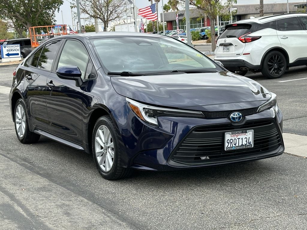 2025 Toyota Corolla Hybrid LE