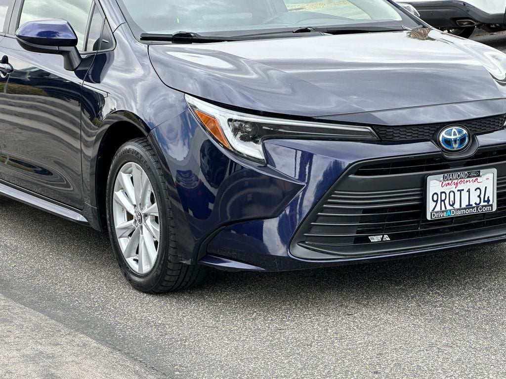 2025 Toyota Corolla Hybrid LE