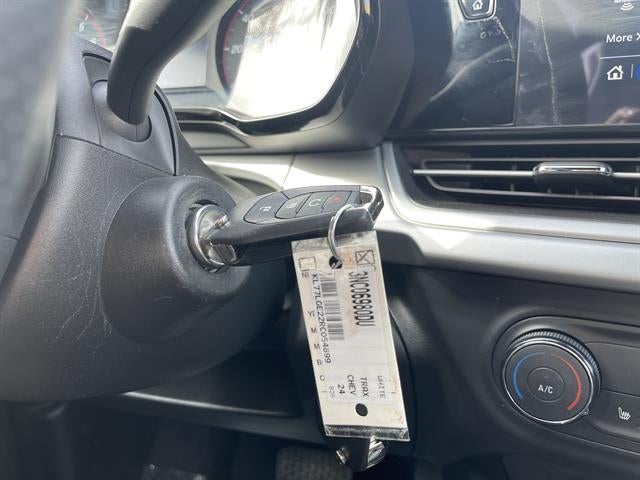 2024 Chevrolet Trax RS