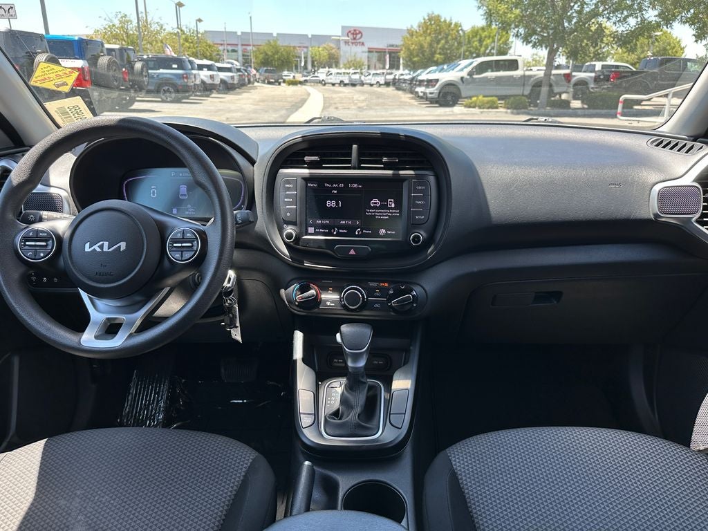 2024 Kia Soul LX