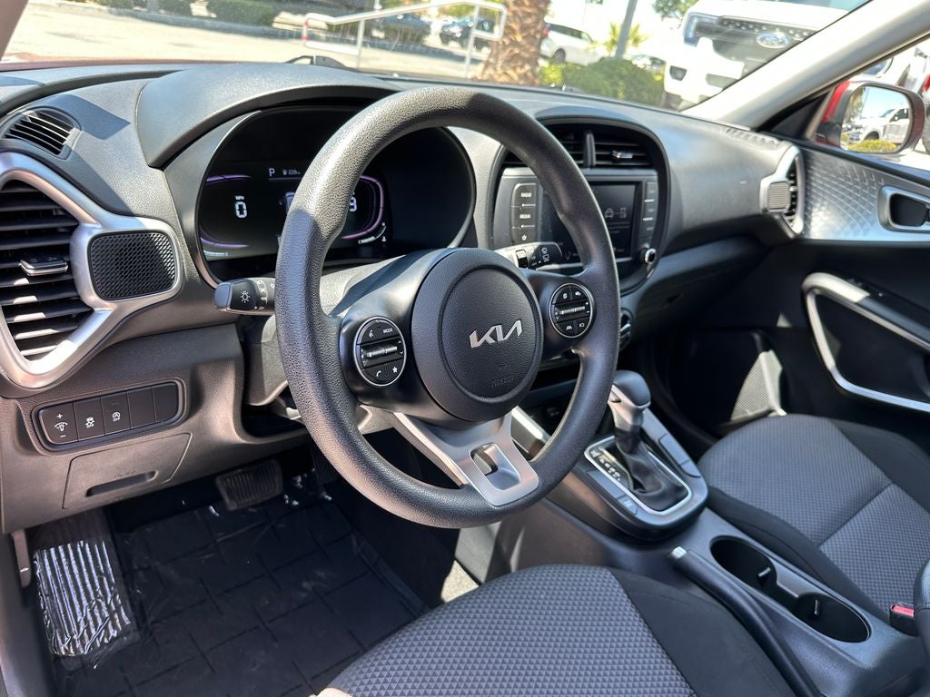 2024 Kia Soul LX