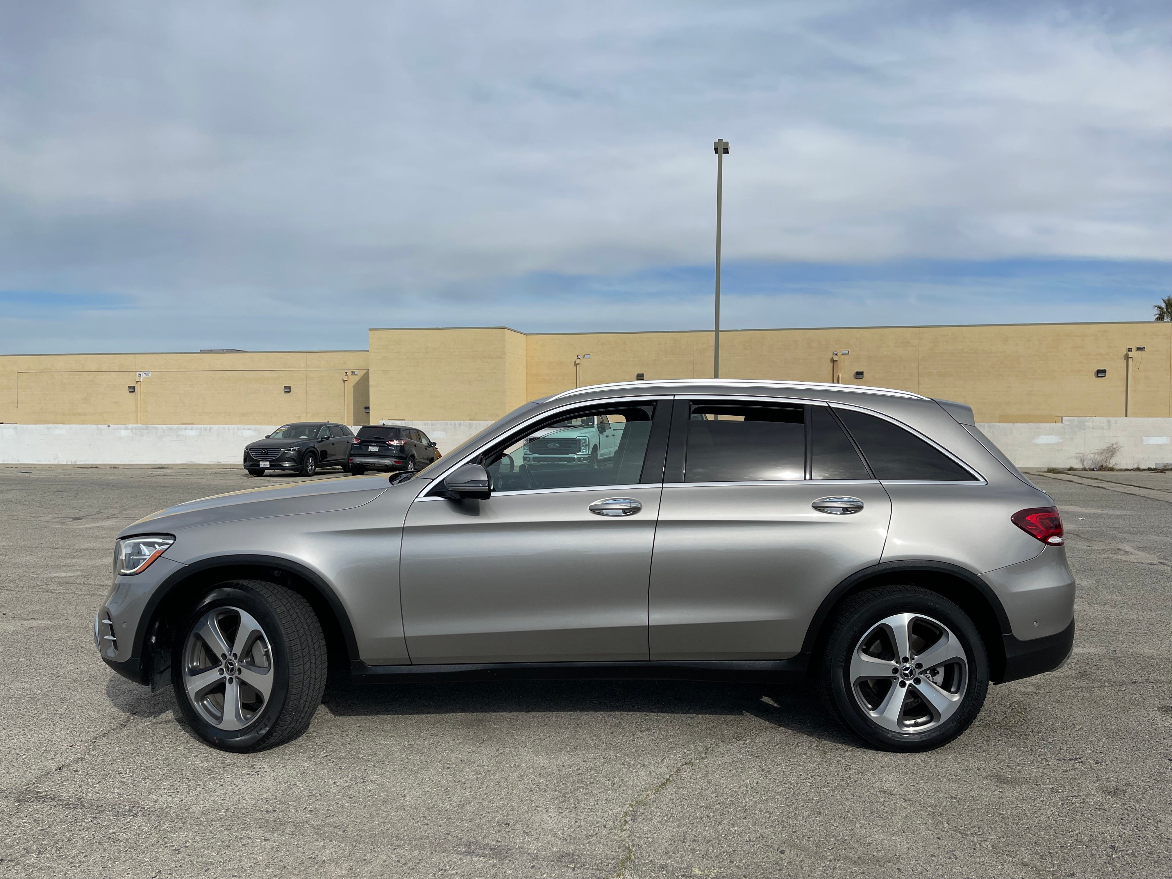 2022 Mercedes-Benz GLC 300 GLC 300
