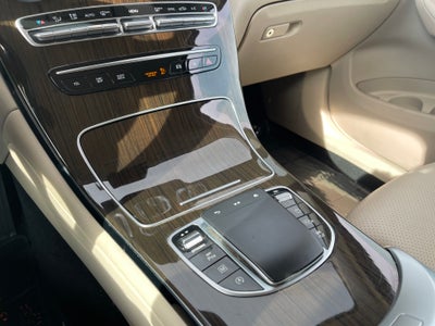 2022 Mercedes-Benz GLC 300 GLC 300