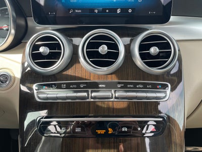 2022 Mercedes-Benz GLC 300 GLC 300