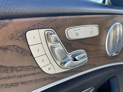 2018 Mercedes-Benz E 300 E 300