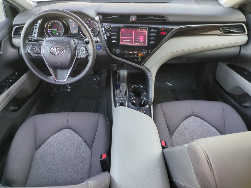 2019 Toyota Camry Hybrid LE