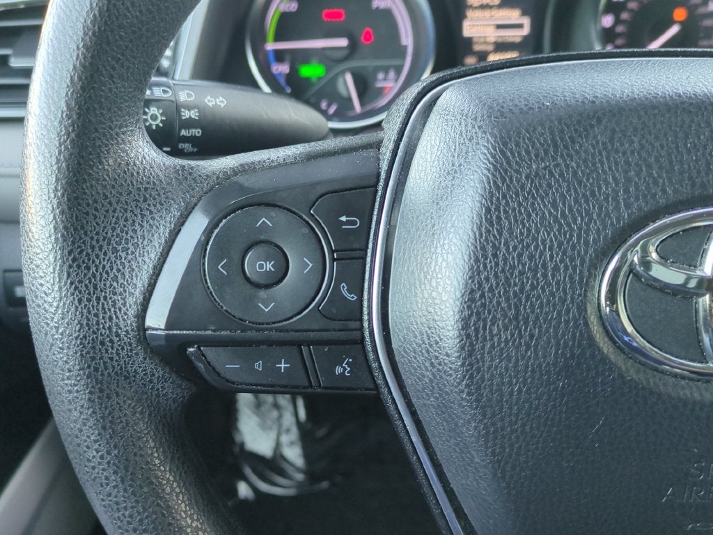 2019 Toyota Camry Hybrid LE