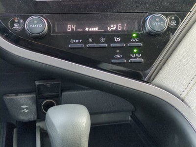 2019 Toyota Camry Hybrid LE