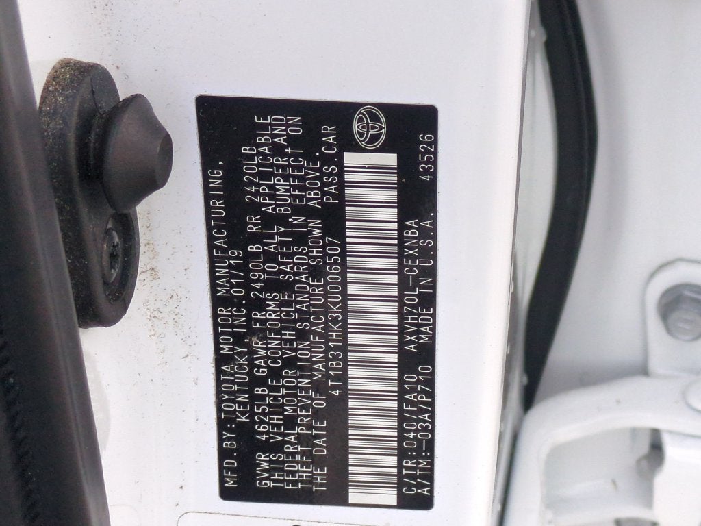 2019 Toyota Camry Hybrid LE