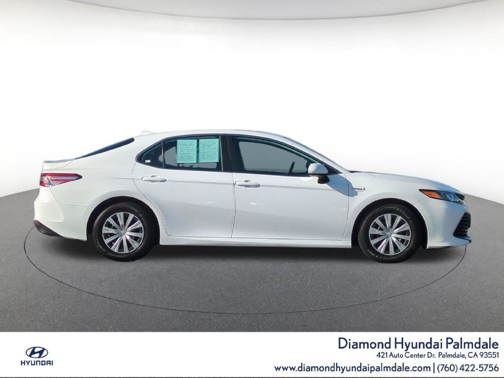 2019 Toyota Camry Hybrid LE