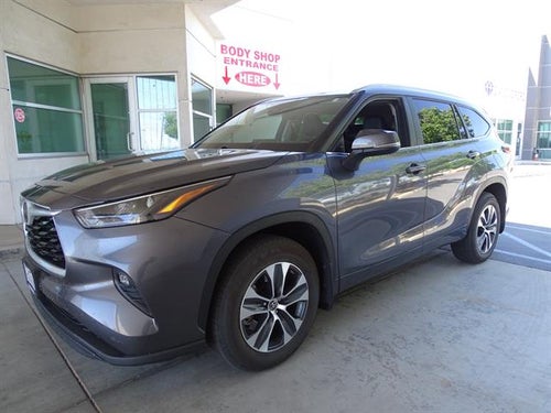 2024 Toyota Highlander XLE