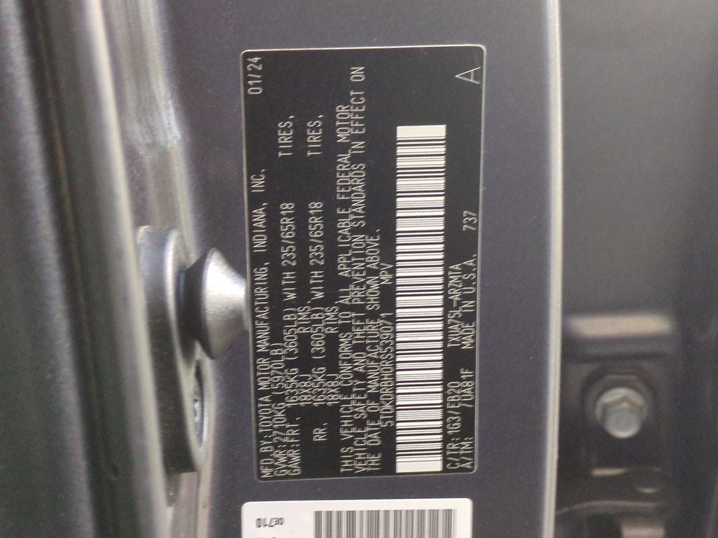 2024 Toyota Highlander XLE