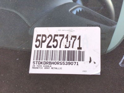 2024 Toyota Highlander XLE