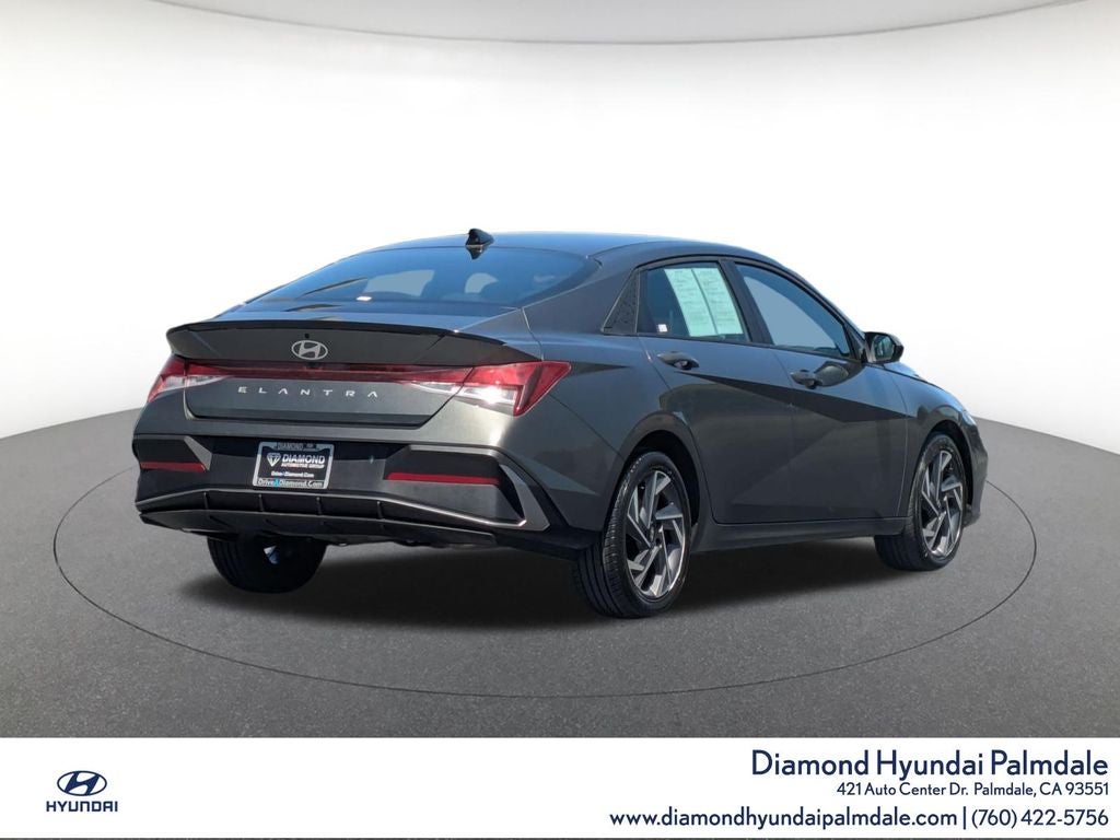 2025 Hyundai Elantra SEL Sport