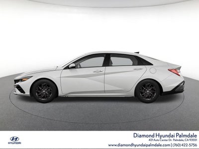 2024 Hyundai Elantra Essential