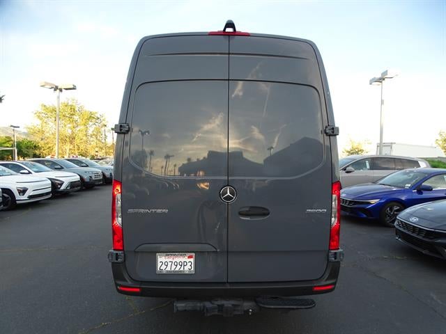 2022 Mercedes-Benz Sprinter Cargo Van 2500