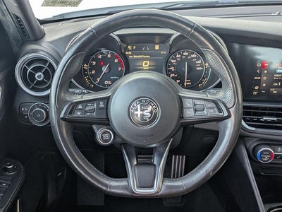 2023 Alfa Romeo Giulia Ti