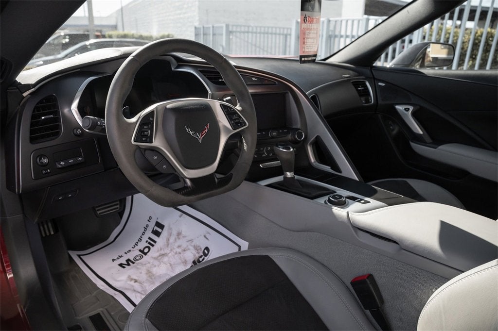 2017 Chevrolet Corvette Stingray Z51 2LT