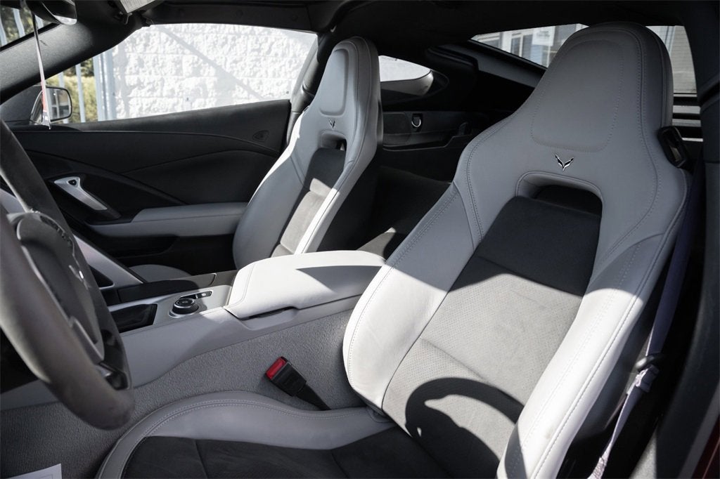 2017 Chevrolet Corvette Stingray Z51 2LT