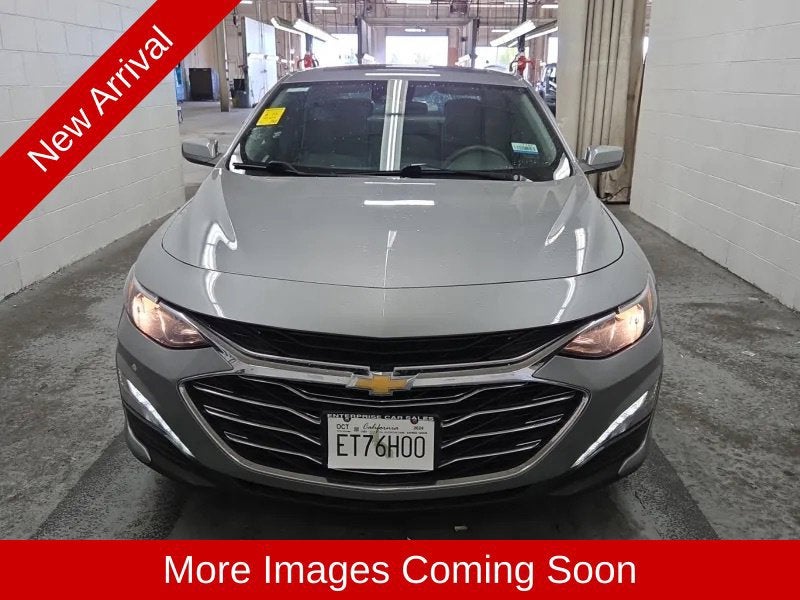 1G1ZD5ST2RF125309