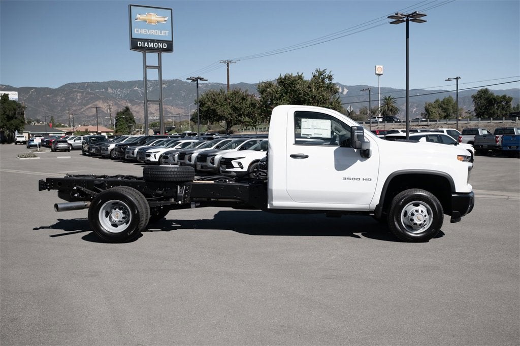 2026 Chevrolet Silverado 3500 HD Chassis Cab Work Truck