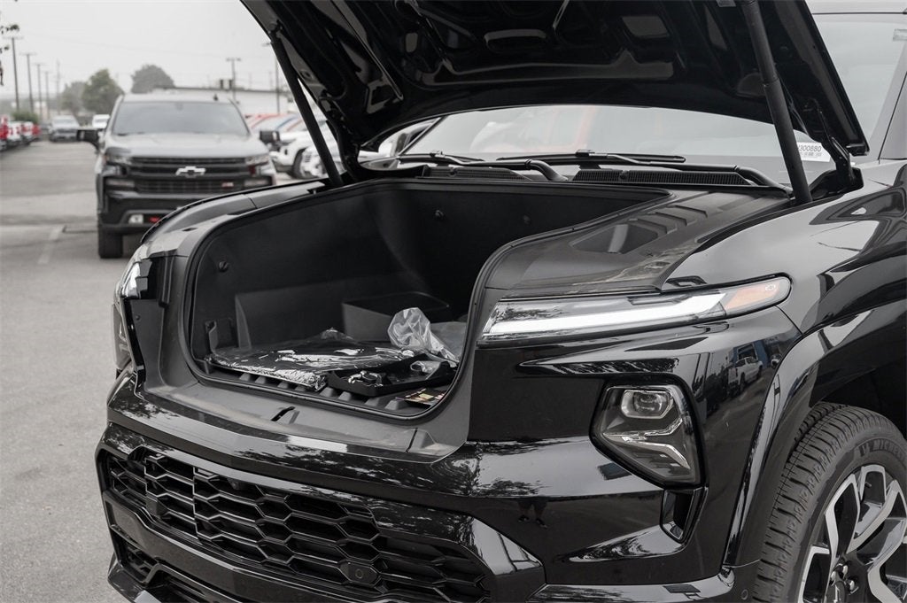 2024 Chevrolet Silverado EV RST