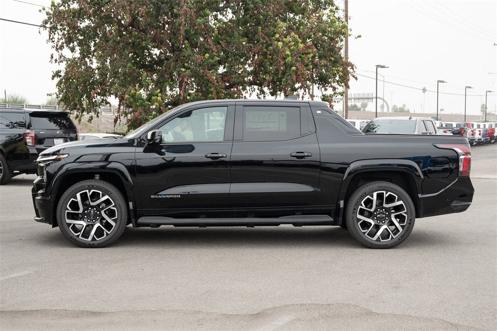 2024 Chevrolet Silverado EV RST
