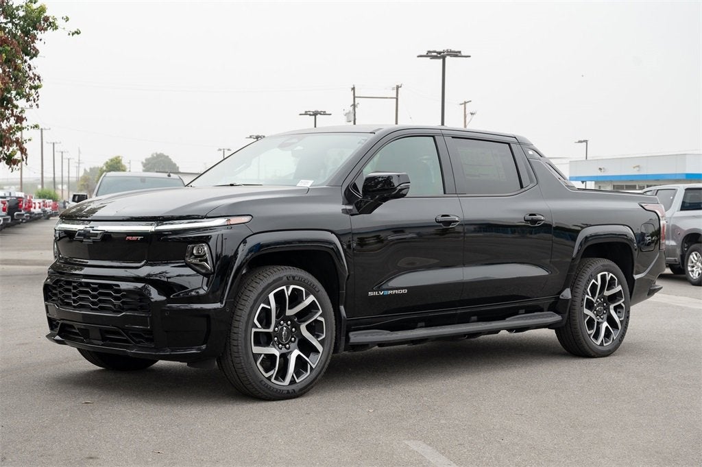 2024 Chevrolet Silverado EV RST