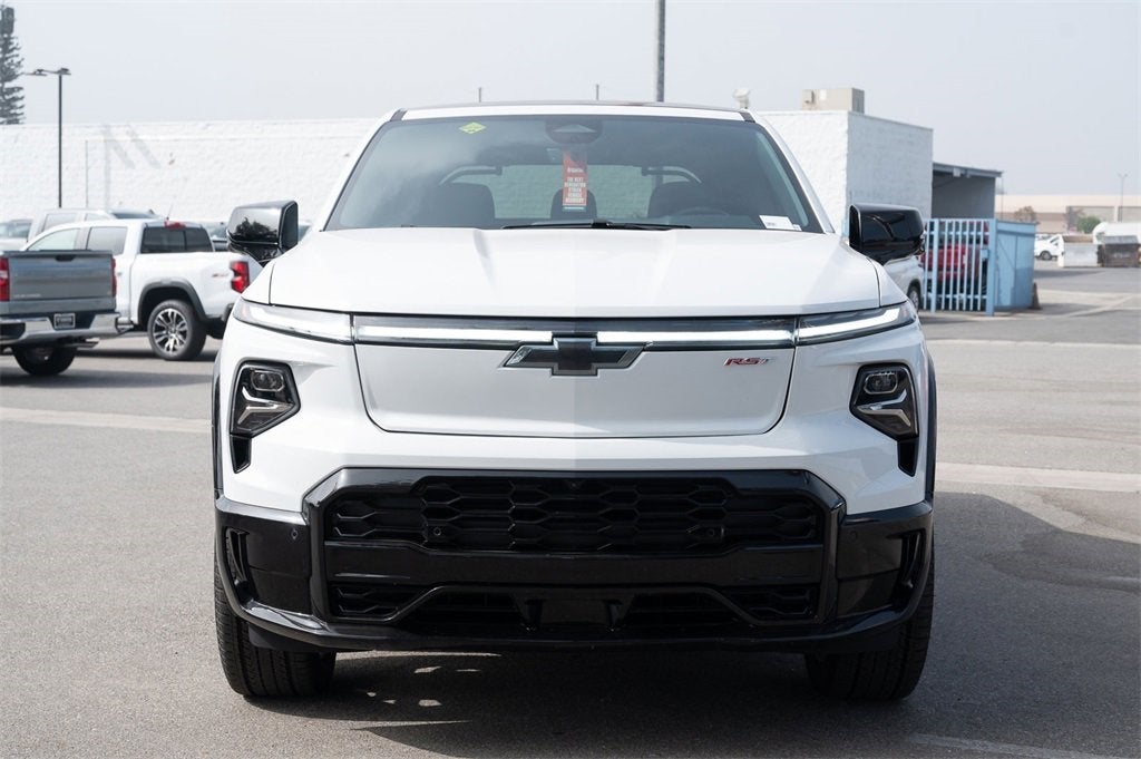 2024 Chevrolet Silverado EV RST