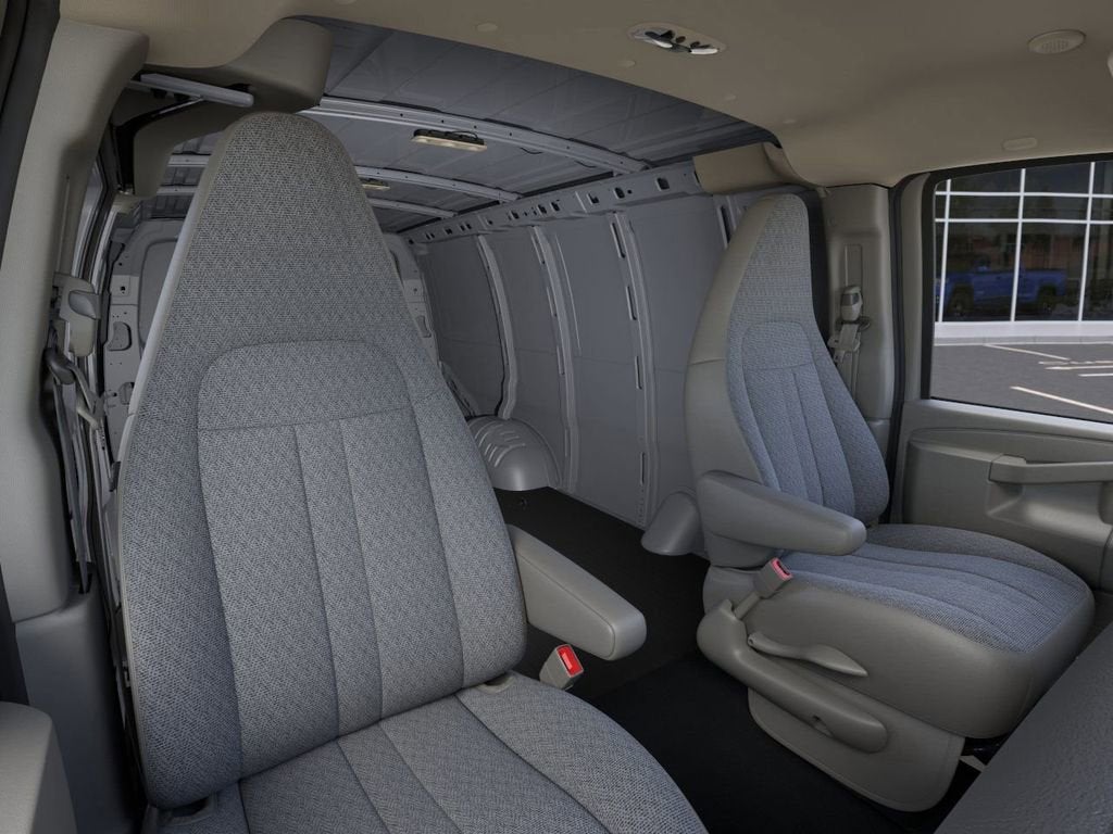 2025 Chevrolet Express Cargo WT