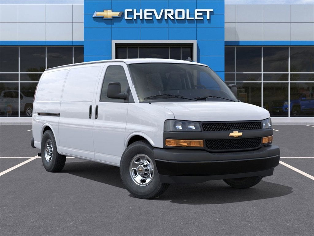 2025 Chevrolet Express Cargo 2500 WT