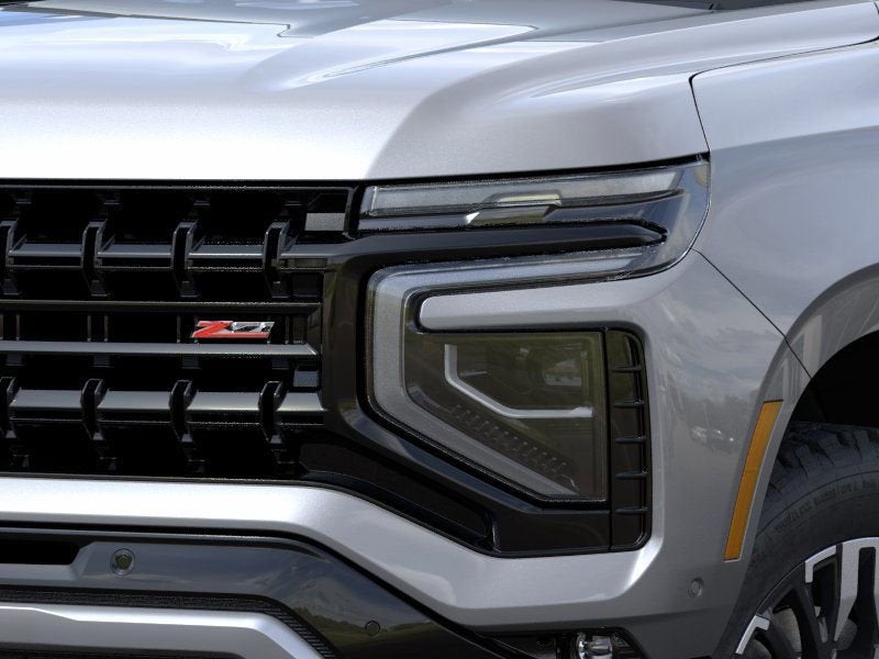 2026 Chevrolet Suburban Z71 - Photo 10