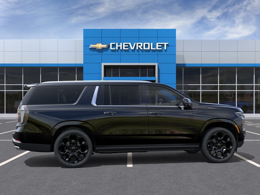 2026 Chevrolet Suburban High Country - Photo 5