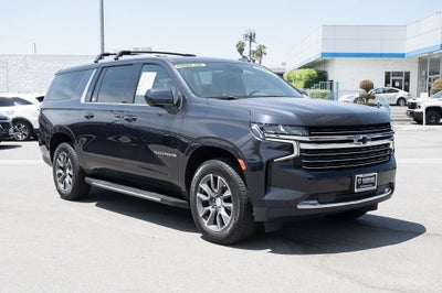 2023 Chevrolet Suburban LT