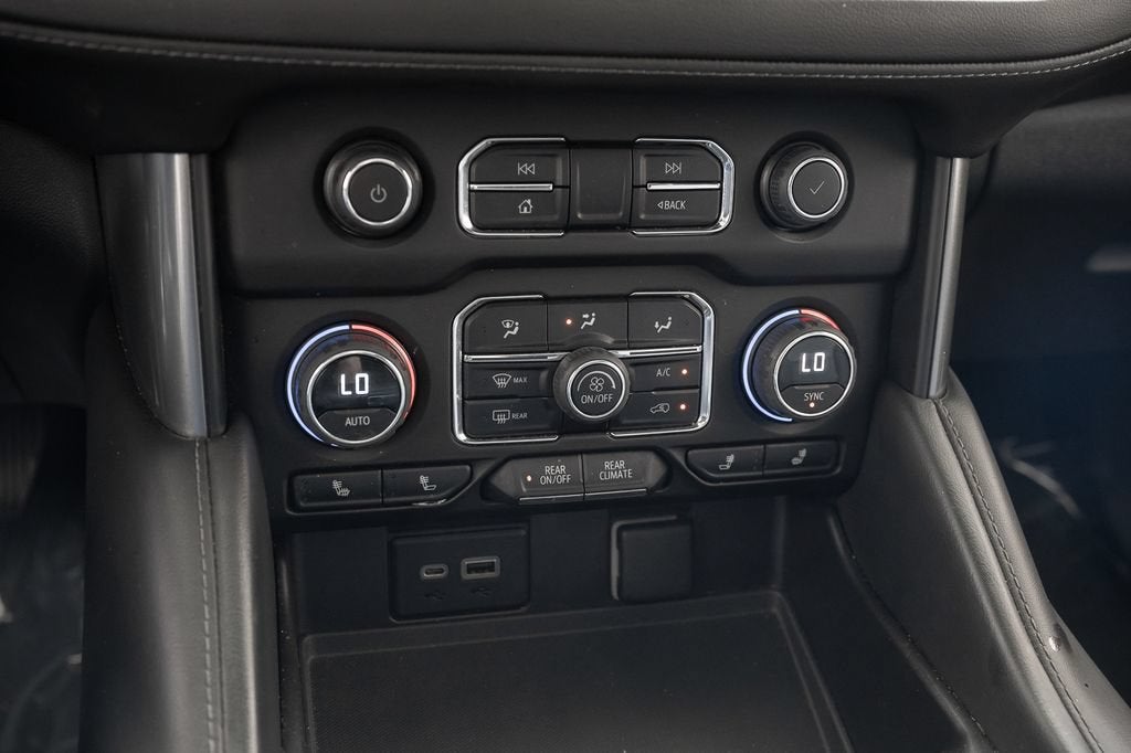 2023 Chevrolet Suburban LT