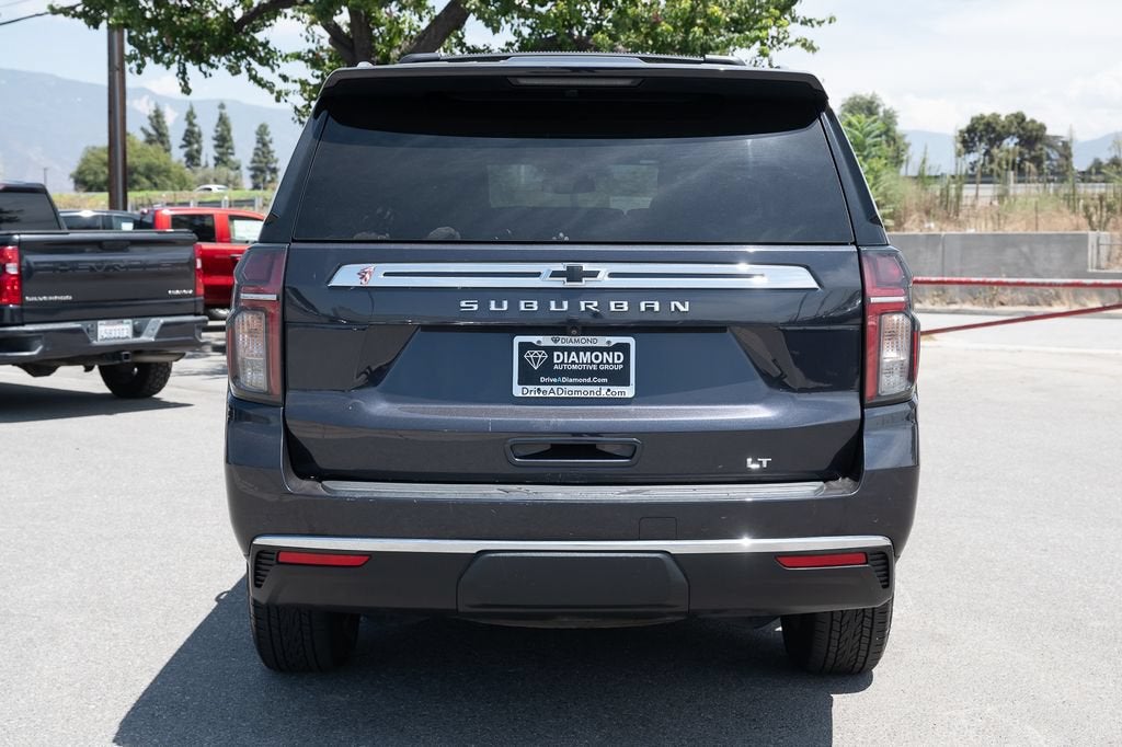 2023 Chevrolet Suburban LT