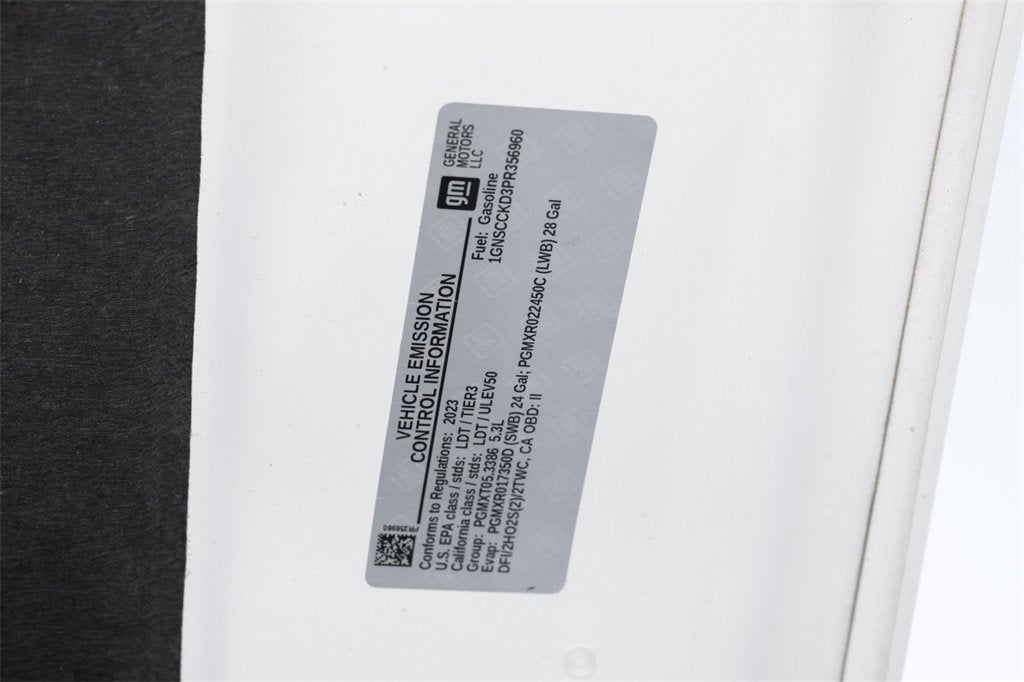 2023 Chevrolet Suburban LT