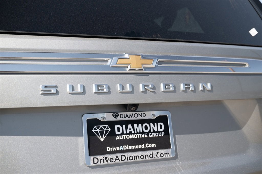 2024 Chevrolet Suburban LT