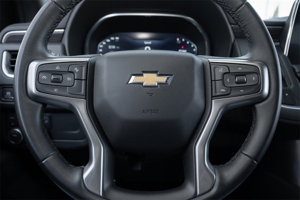 2024 Chevrolet Suburban LT