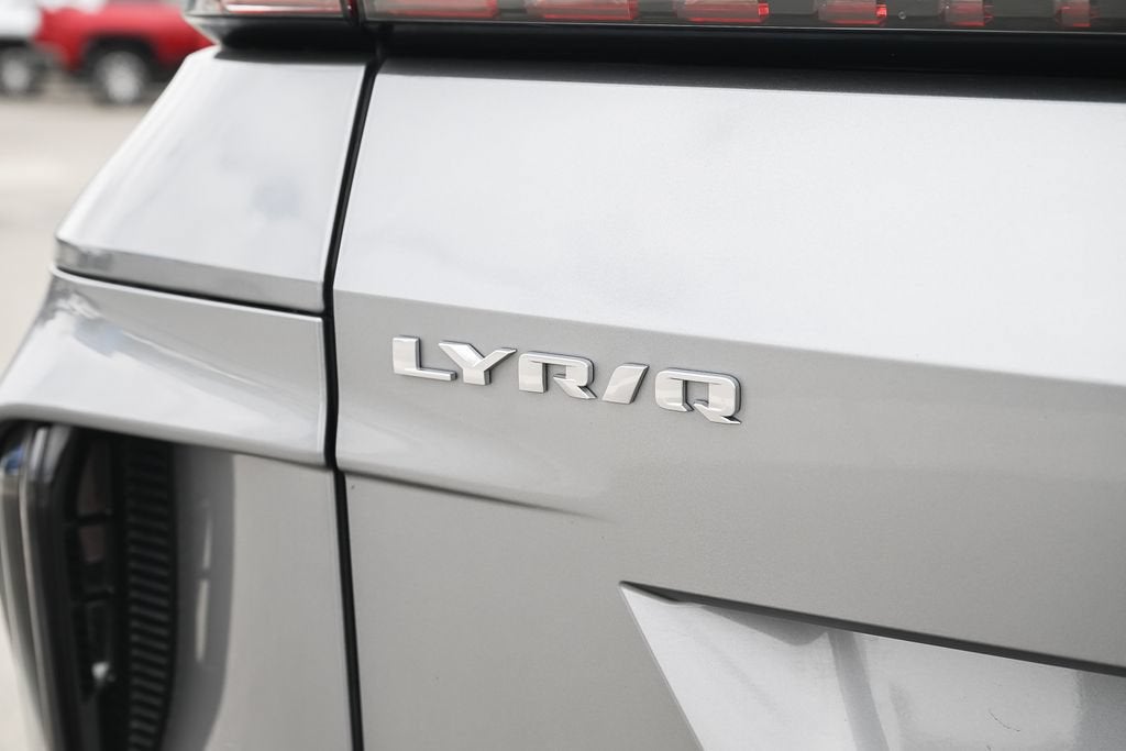 2024 Cadillac LYRIQ Sport 2