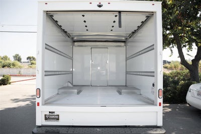 2024 Chevrolet Express Cutaway 3500 1WT