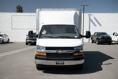 2024 Chevrolet Express Cutaway 3500 1WT